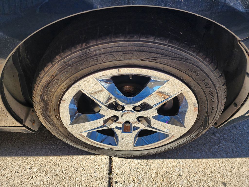 2010 Chevrolet Malibu Image 14