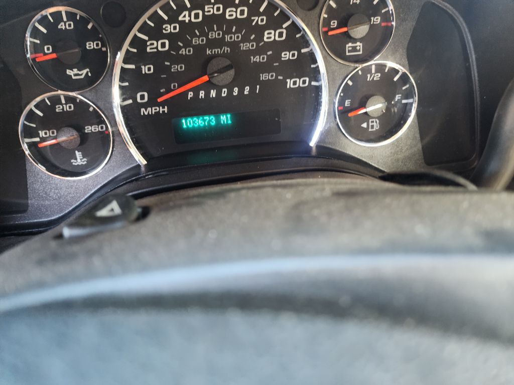 2012 Chevrolet Express Image 7