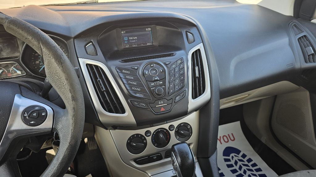 2014 Ford Focus Image 11