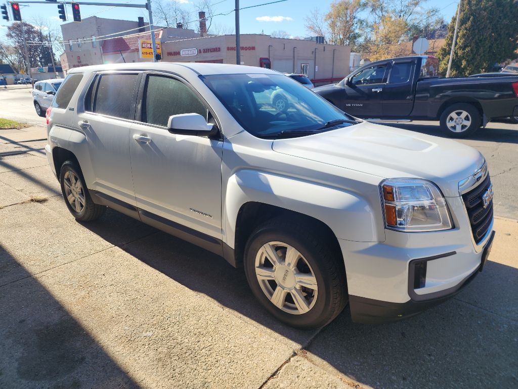 2016 GMC Terrain Image 3
