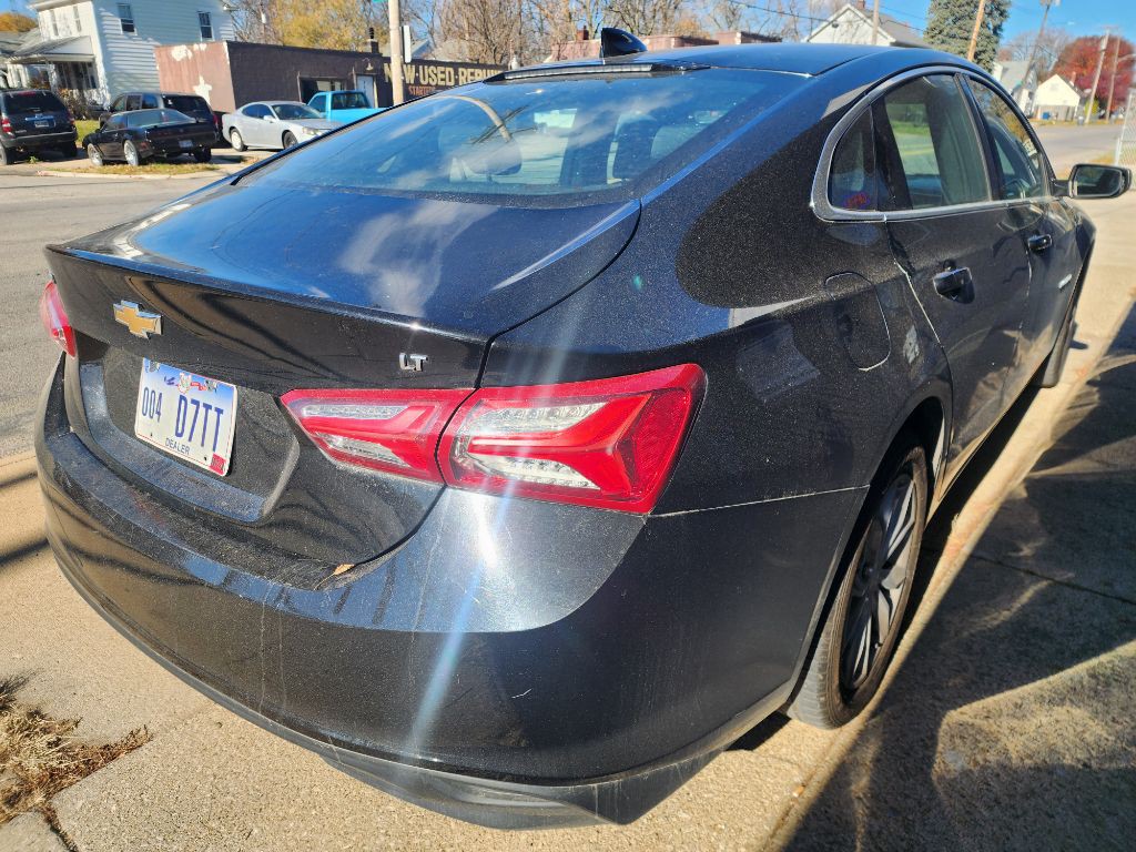 2020 Chevrolet Malibu Image 3