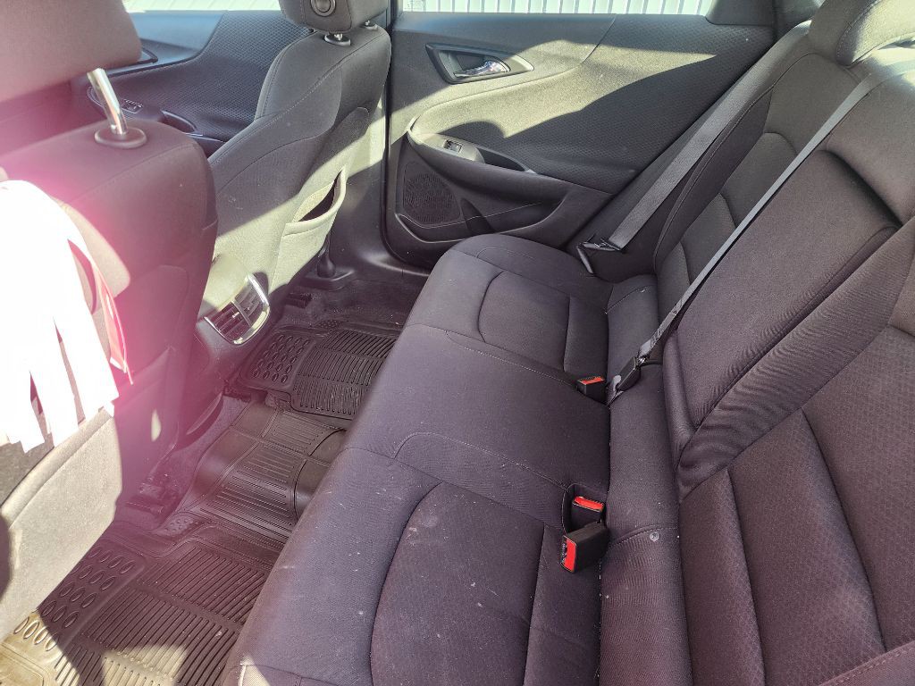 2019 Chevrolet Malibu Image 11