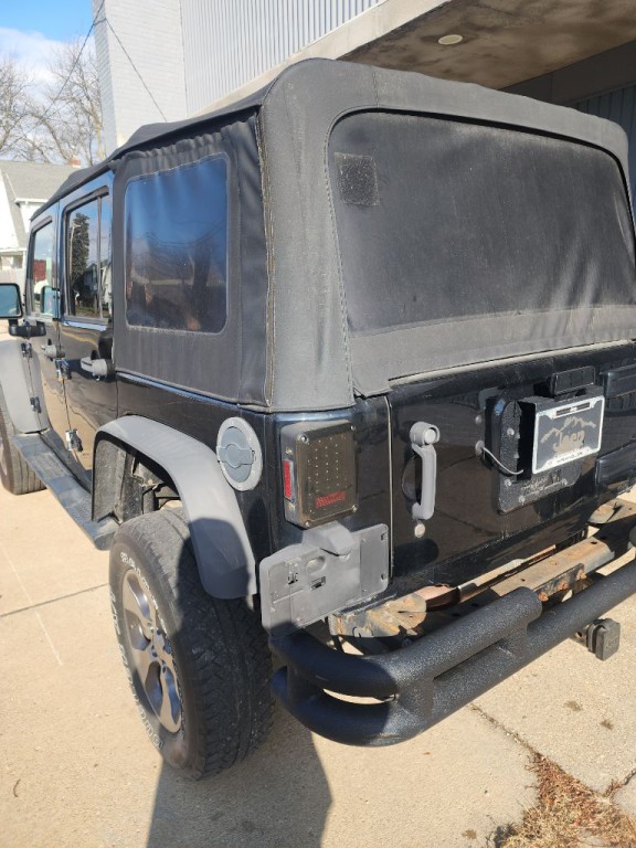 2016 Jeep Wrangler Unlimited Image 14