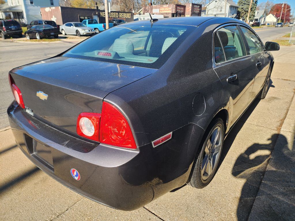 2013 Chevrolet Malibu Image 6