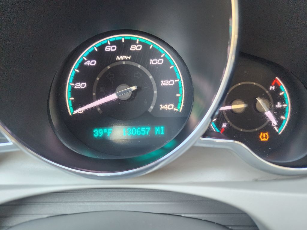 2013 Chevrolet Malibu Image 11