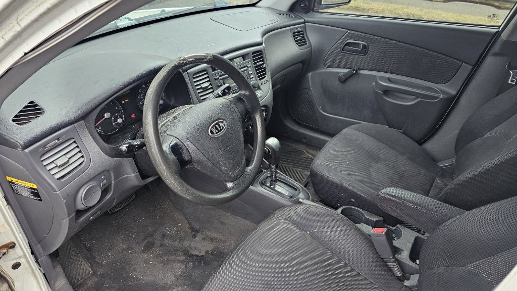 2008 Kia Rio Image 9
