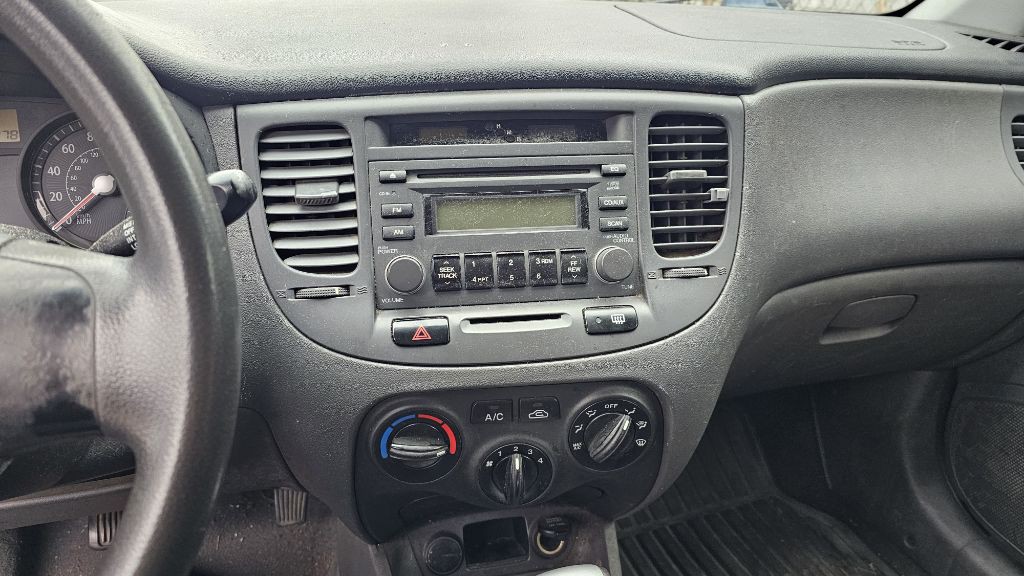 2008 Kia Rio Image 11