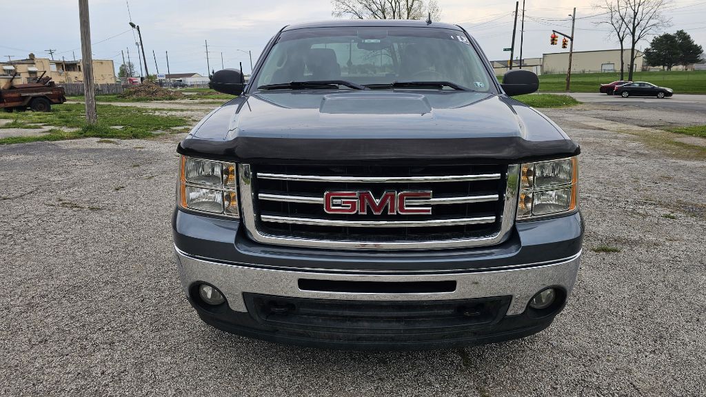2012 GMC Sierra Image 2