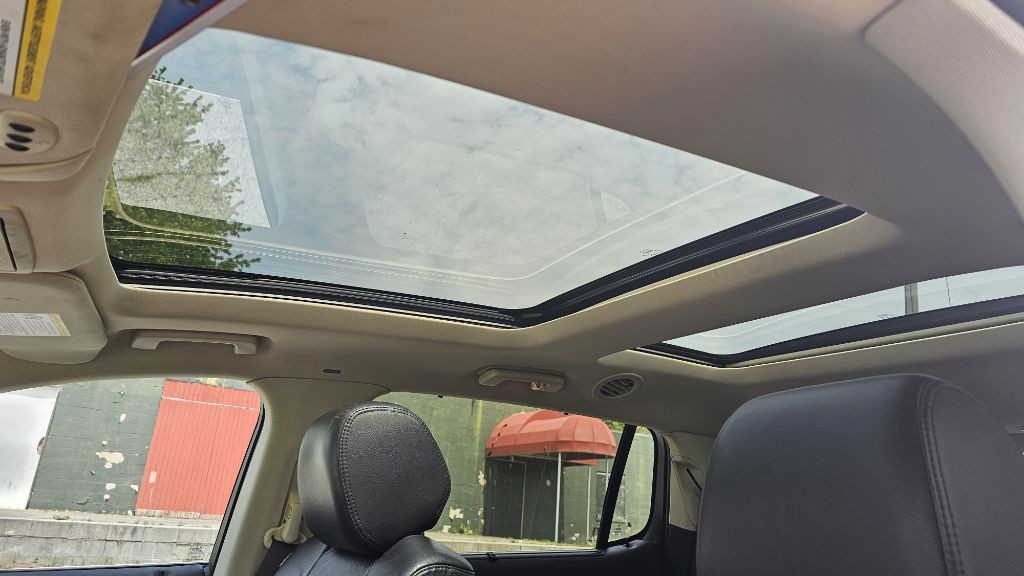 2018 Lincoln MKT Image 15