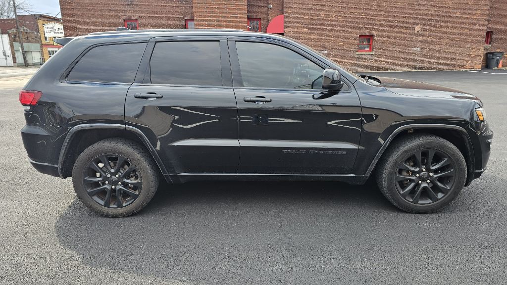 2020 Jeep Grand Cherokee Image 4
