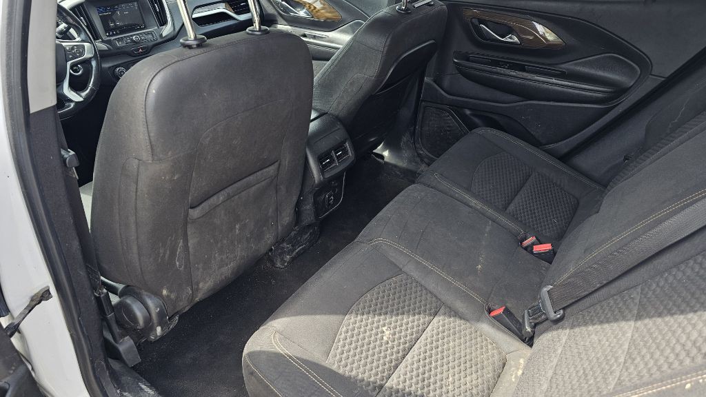 2018 GMC Terrain Image 12