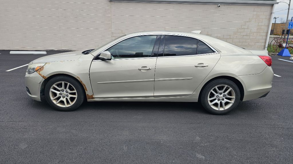 2015 Chevrolet Malibu Image 8
