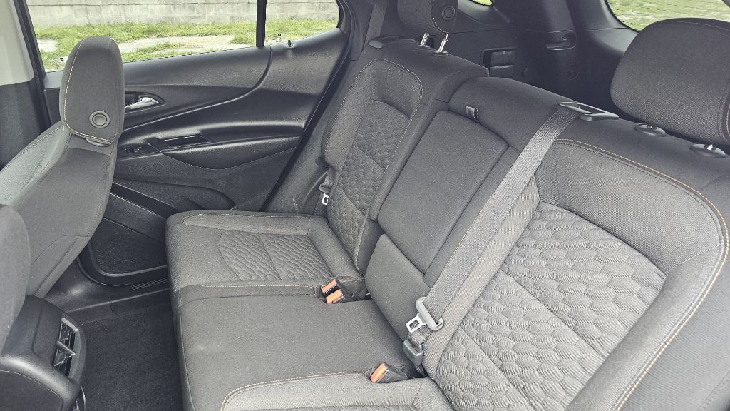 2018 Chevrolet Equinox Image 13