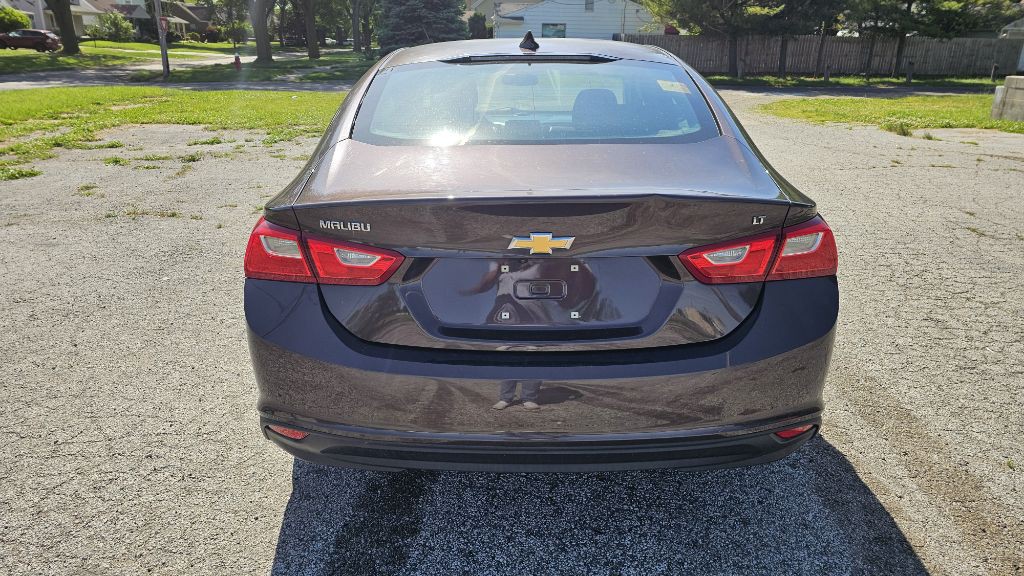 2016 Chevrolet Malibu Image 6