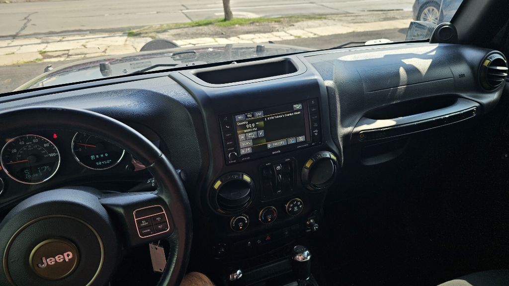 2014 Jeep Wrangler Unlimited Image 11