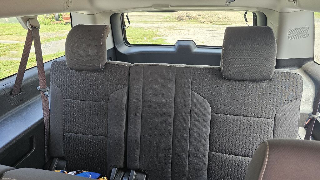 2016 Chevrolet Suburban Image 14