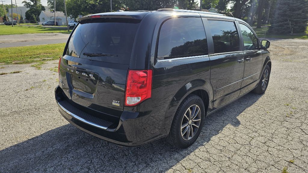 2017 Dodge Grand Caravan Image 5