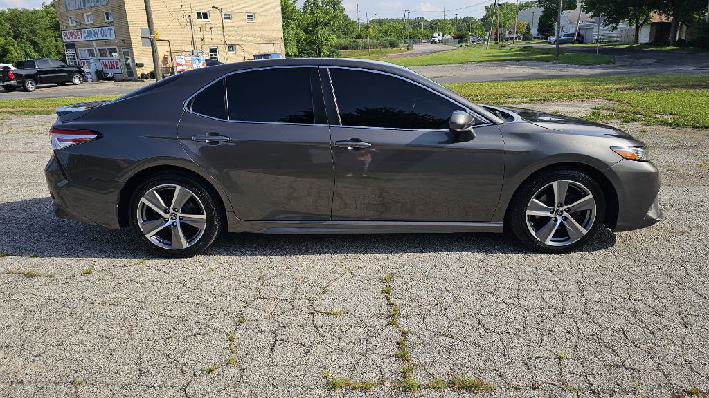 2020 Toyota Camry Image 4