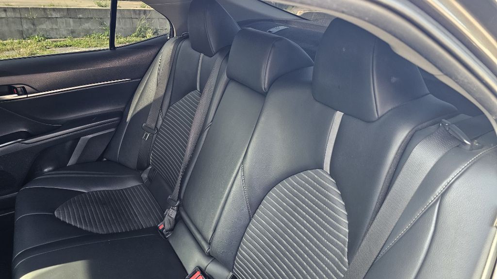 2020 Toyota Camry Image 13