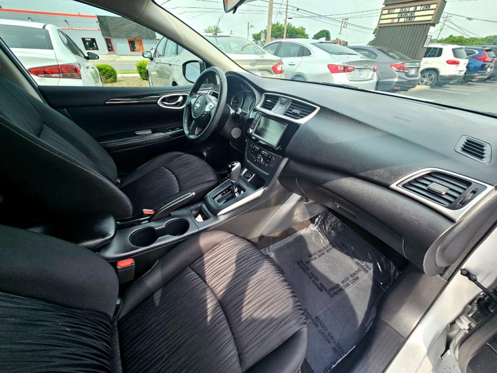 2019 Nissan Sentra Image 18