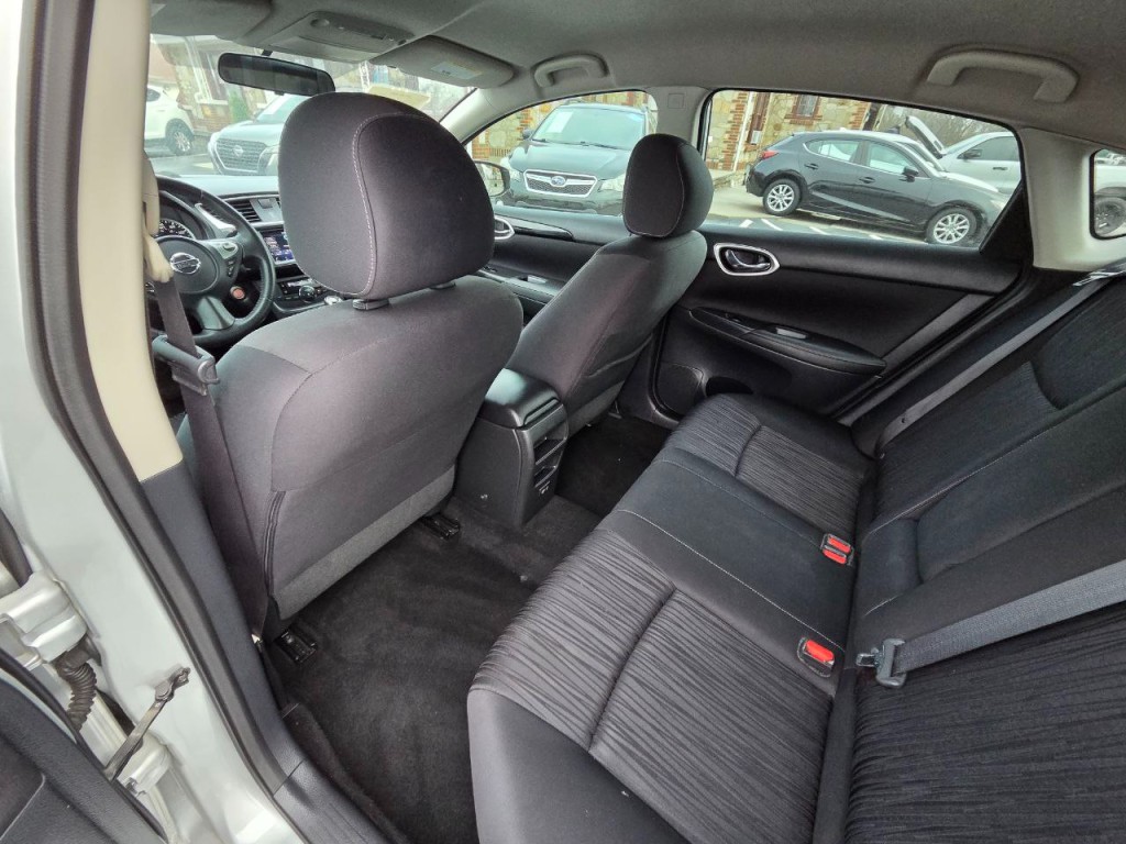 2019 Nissan Sentra Image 14