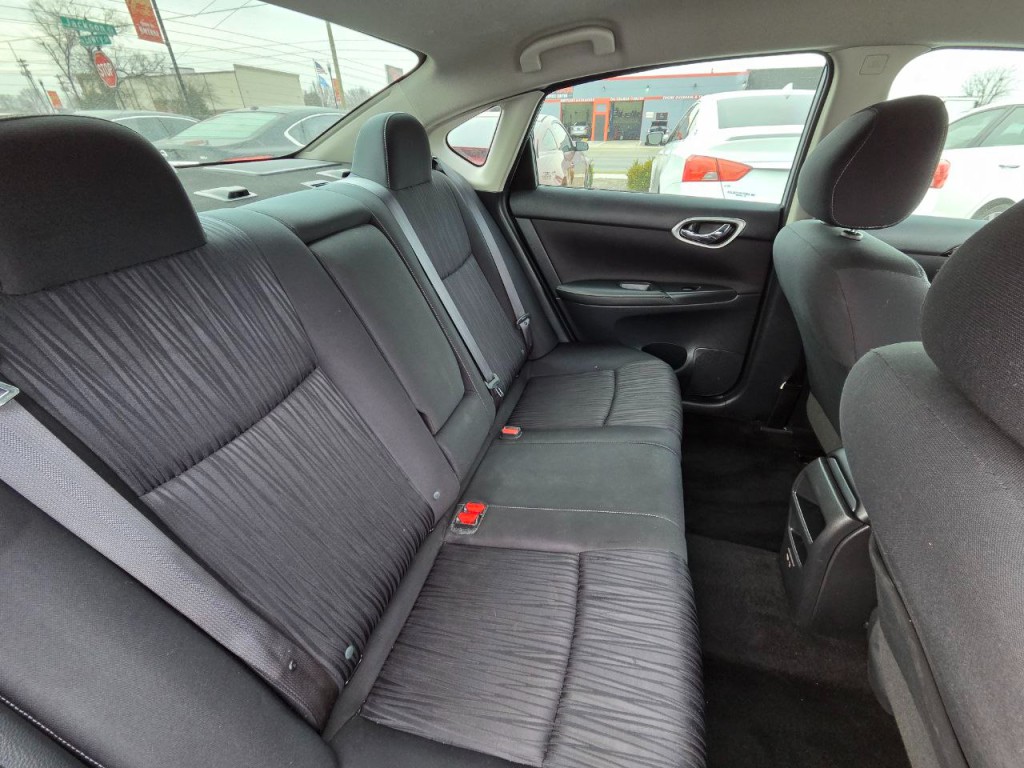 2019 Nissan Sentra Image 17