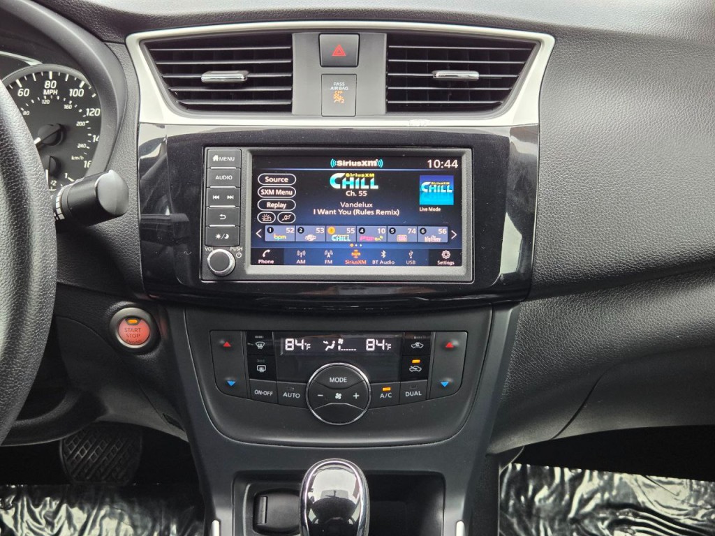 2019 Nissan Sentra Image 25