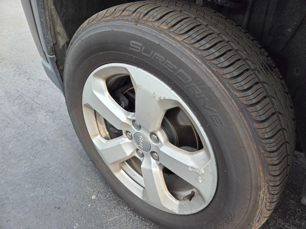 2018 Jeep Compass Image 11