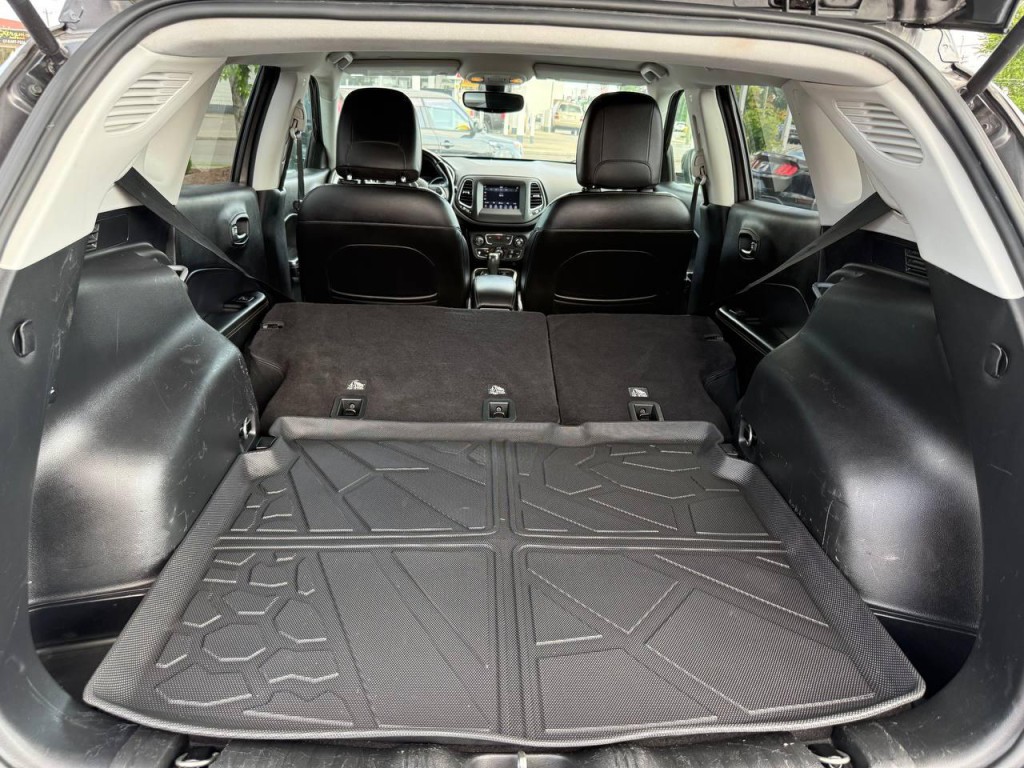 2018 Jeep Compass Image 21
