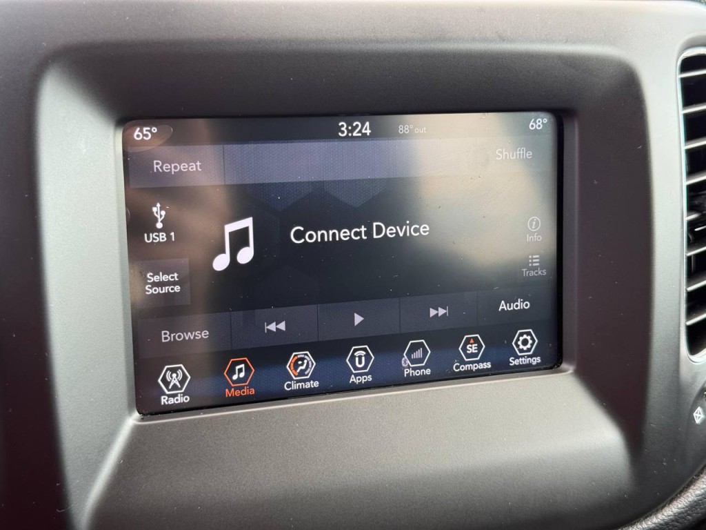 2018 Jeep Compass Image 31