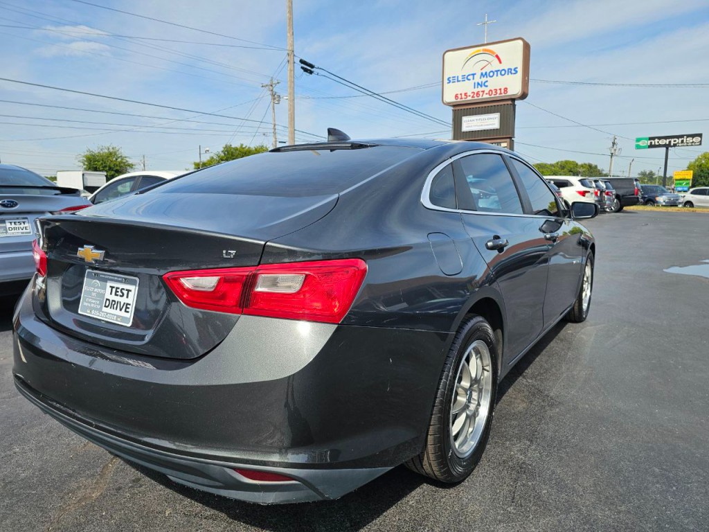 2018 Chevrolet Malibu Image 5