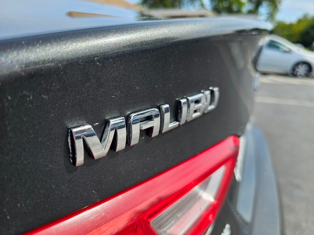 2018 Chevrolet Malibu Image 10