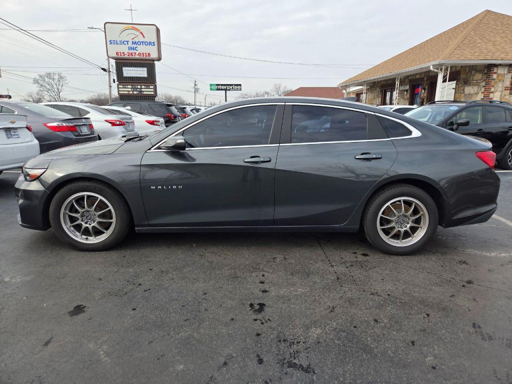 2018 Chevrolet Malibu Image 3
