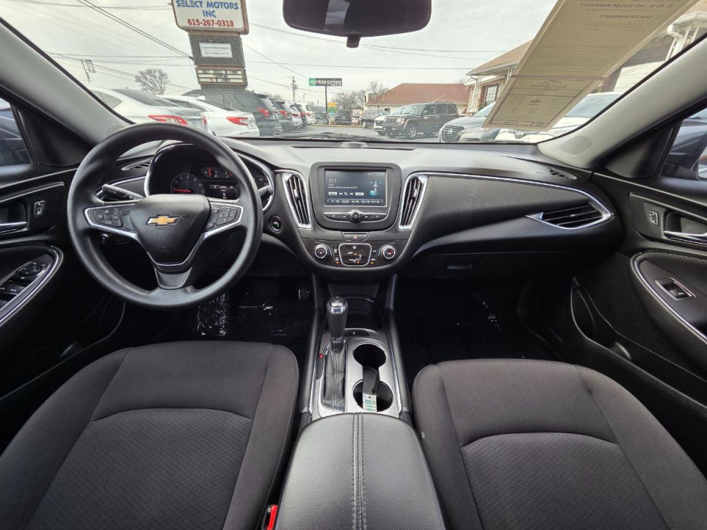 2018 Chevrolet Malibu Image 20