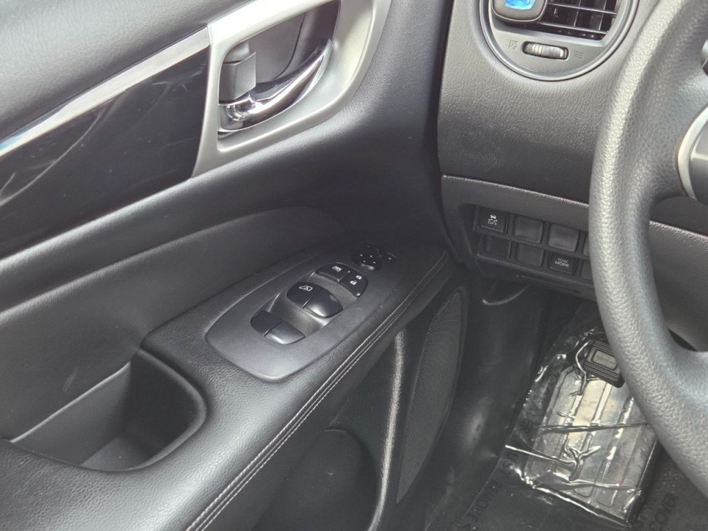 2019 Nissan Pathfinder Image 27