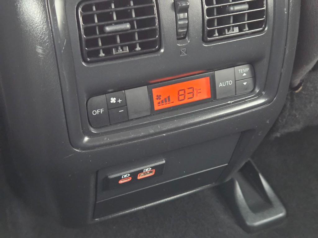 2019 Nissan Pathfinder Image 28