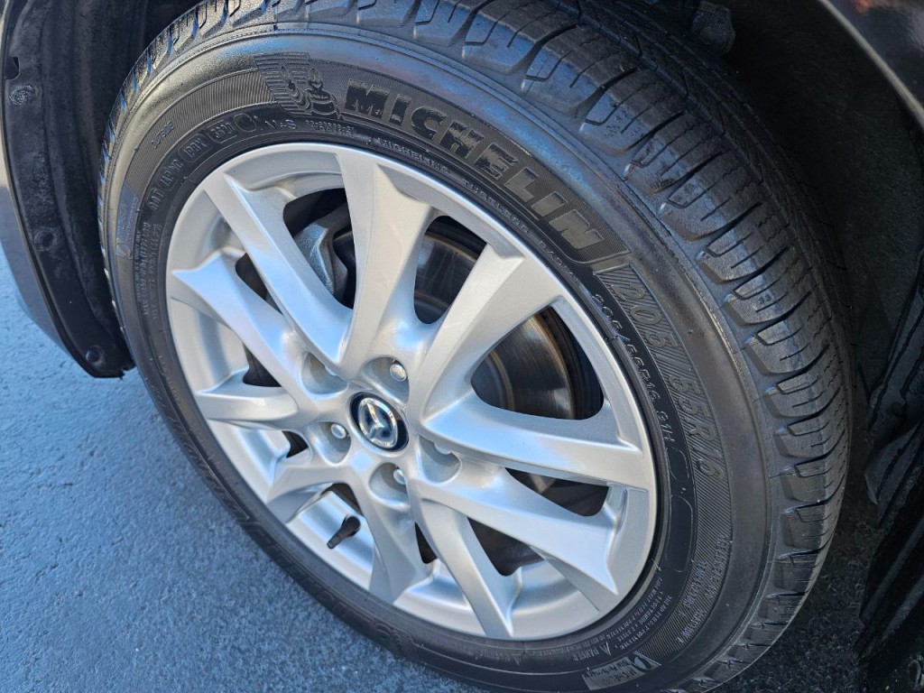 2014 Mazda Mazda3 Image 11