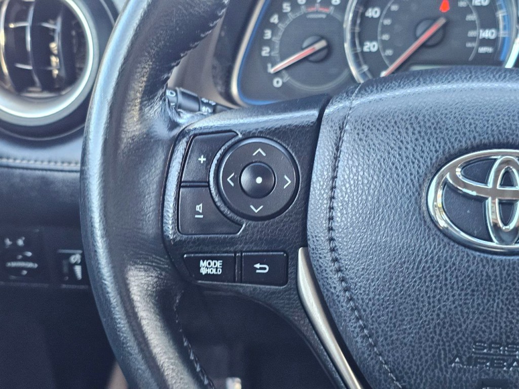 2015 Toyota Rav4 Image 26