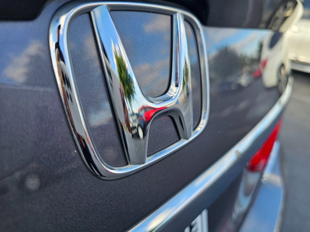 2015 Honda Accord Image 8