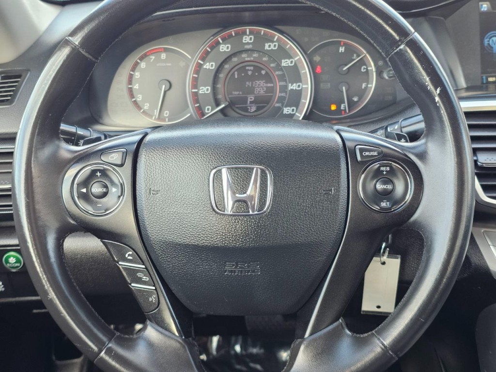 2015 Honda Accord Image 23