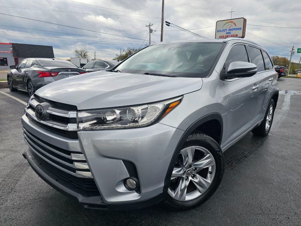 2018 Toyota Highlander Image 2