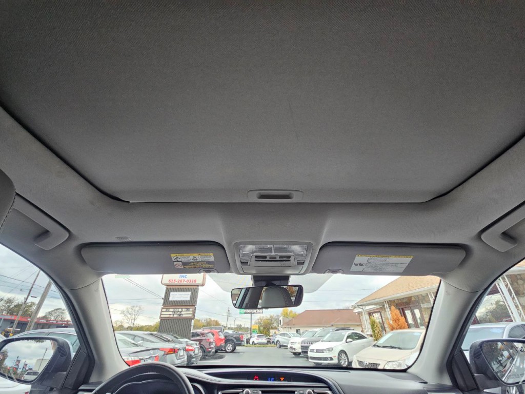 2018 Toyota Highlander Image 25