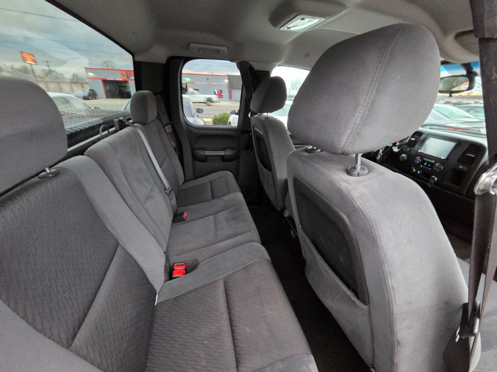 2009 GMC Sierra 1500 Image 16