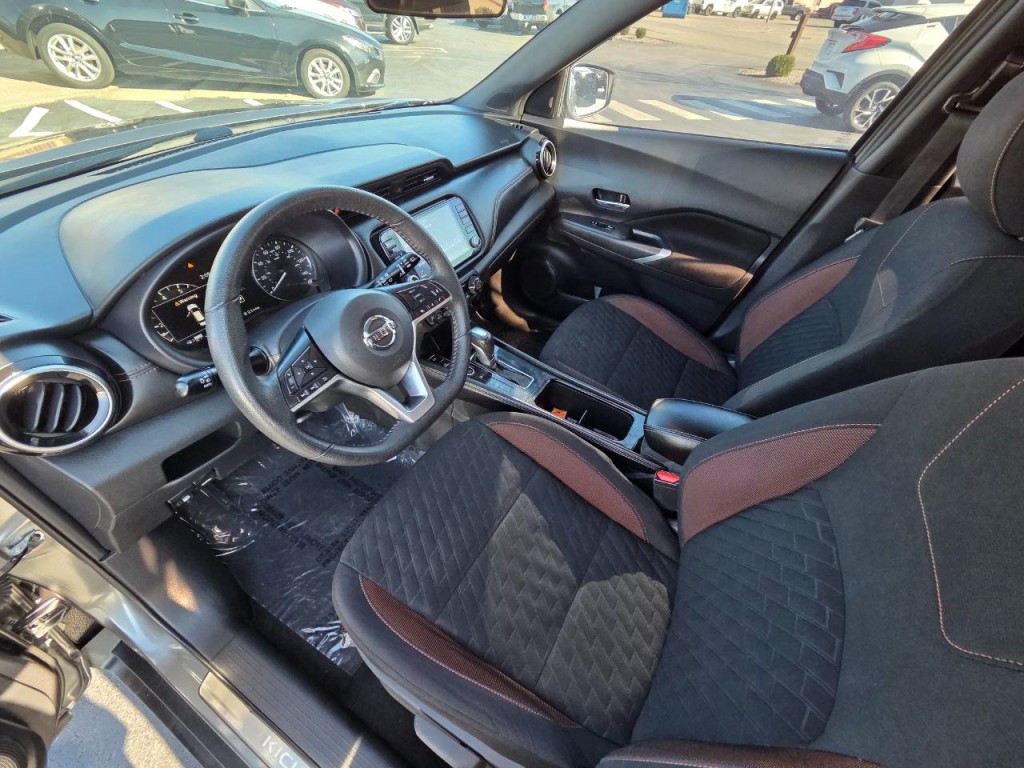 2021 Nissan Kicks Image 12
