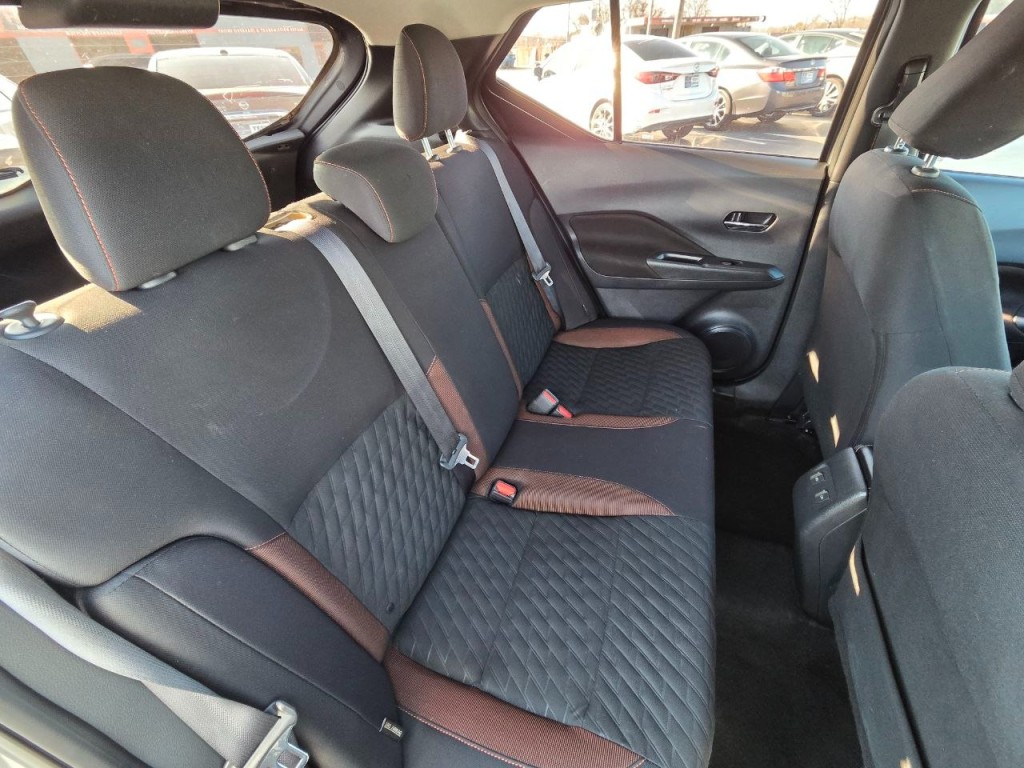 2021 Nissan Kicks Image 17