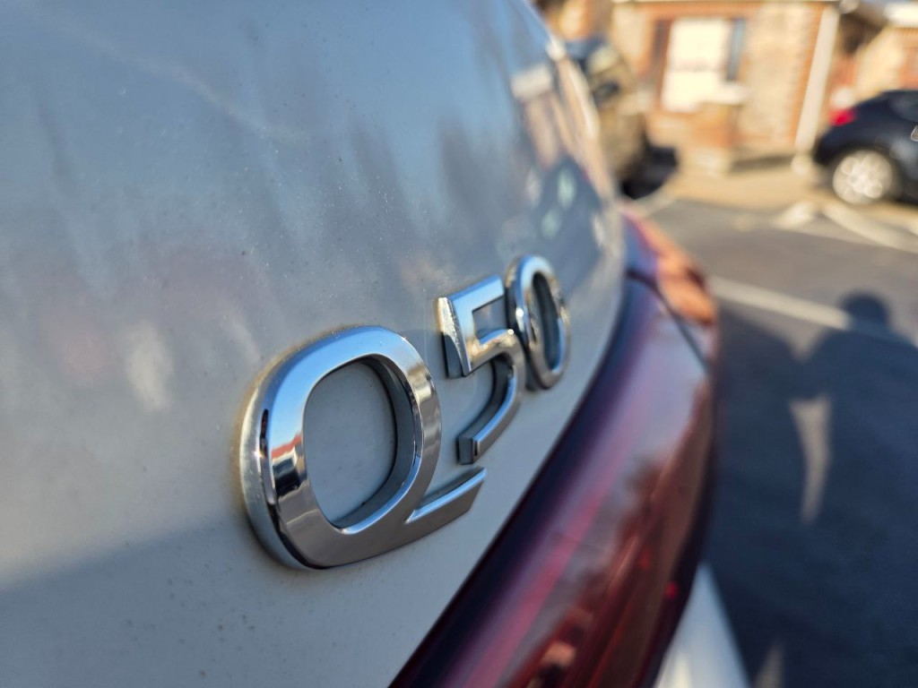 2019 INFINITI Q50 Image 9