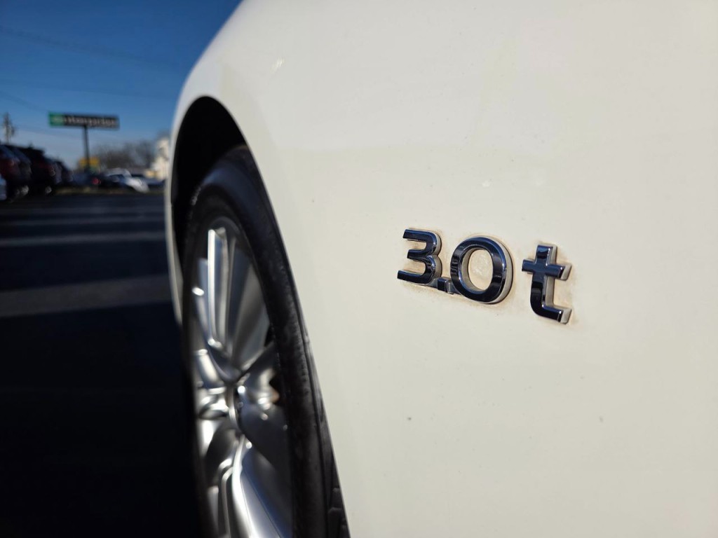 2019 INFINITI Q50 Image 10