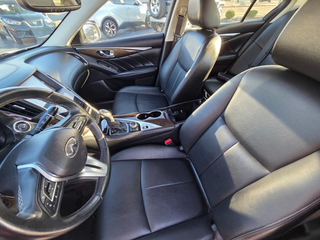 2019 INFINITI Q50 Image 12
