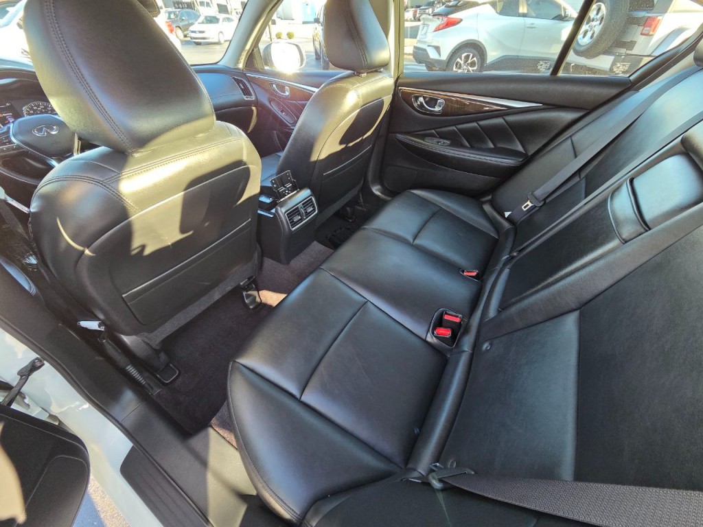 2019 INFINITI Q50 Image 14
