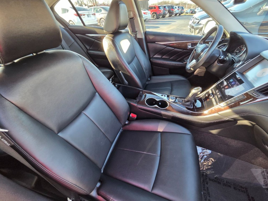 2019 INFINITI Q50 Image 19